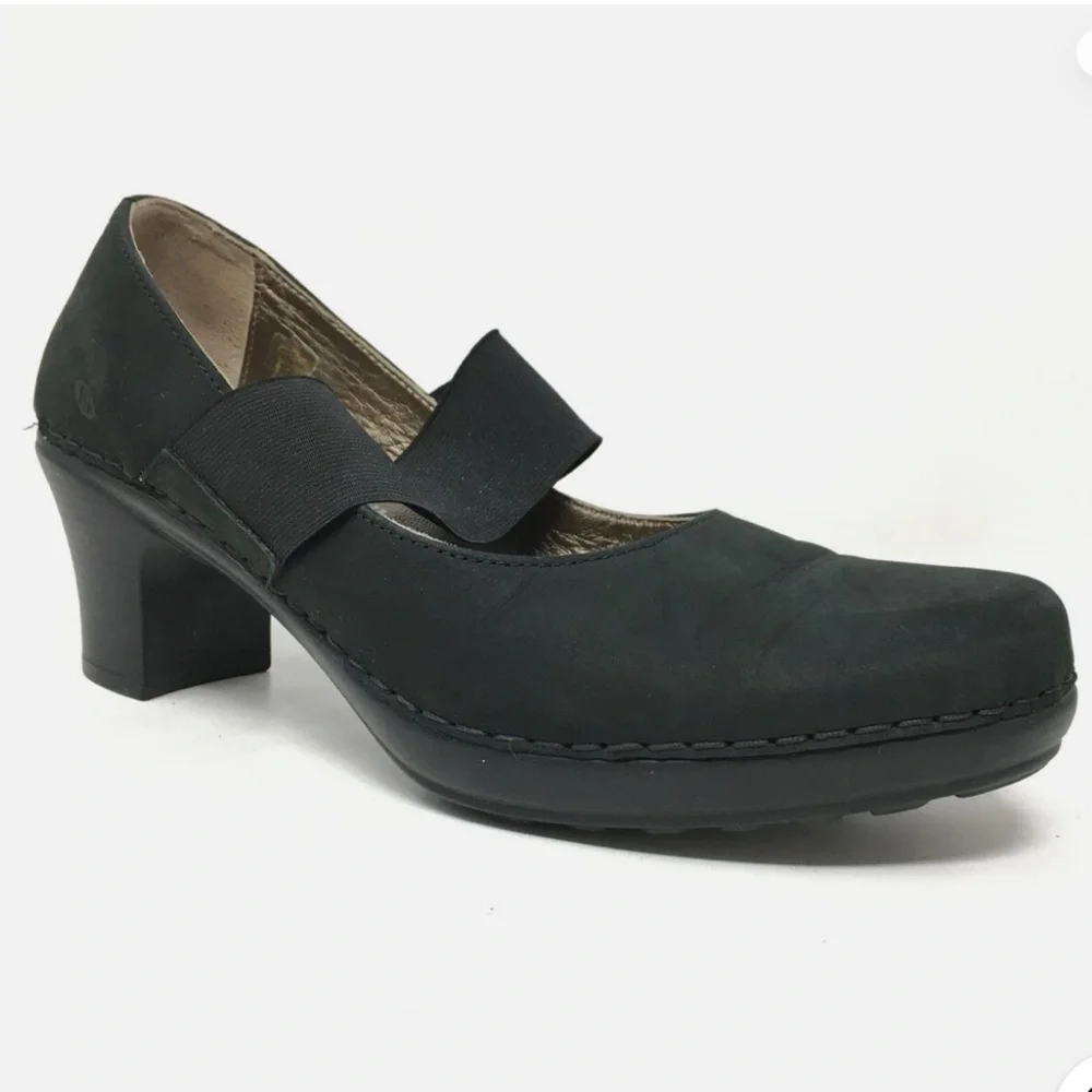 Josef Seibel black suede pumps